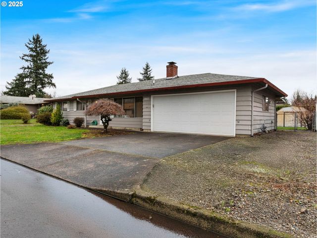1440 Ne 18TH St, Gresham, OR 97030