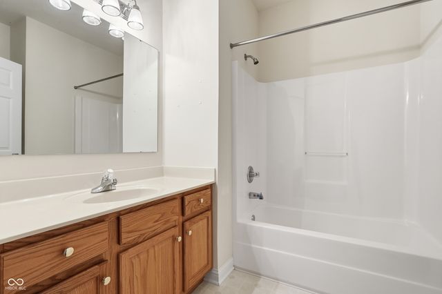 18412 Piers End Drive, Noblesville, IN 46062