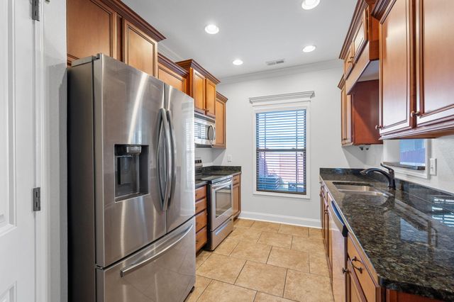 85 Orchard Lane, Rossville, GA 30741