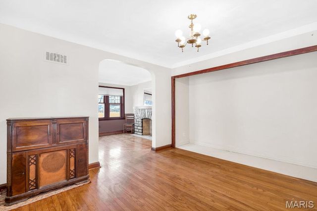 4228 Walsh Street, St Louis, MO 63116