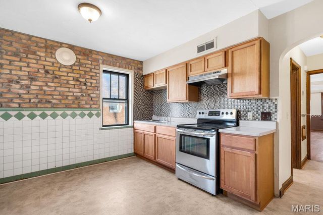 4228 Walsh Street, St Louis, MO 63116