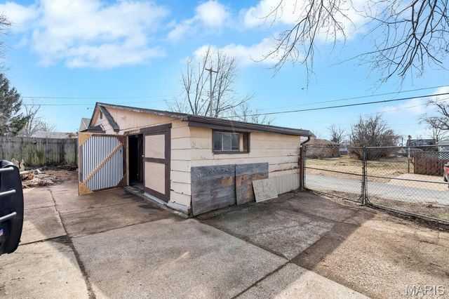 4228 Walsh Street, St Louis, MO 63116