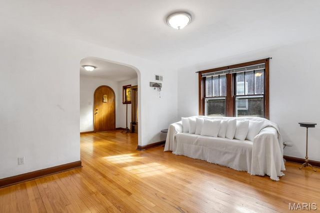 4228 Walsh Street, St Louis, MO 63116