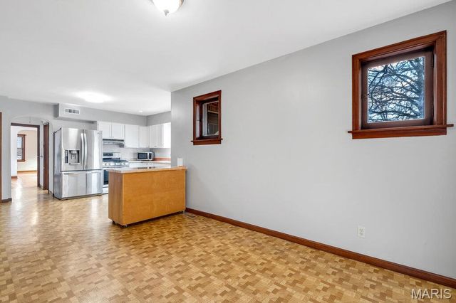 4228 Walsh Street, St Louis, MO 63116