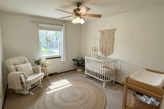 3008 S Bryn Mawr Drive, Independence, MO 64057