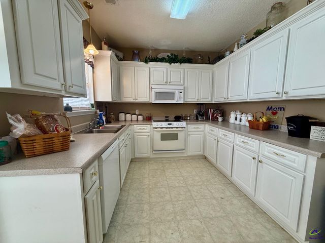 515 Quail Run Drive, Warner Robins, GA 31088