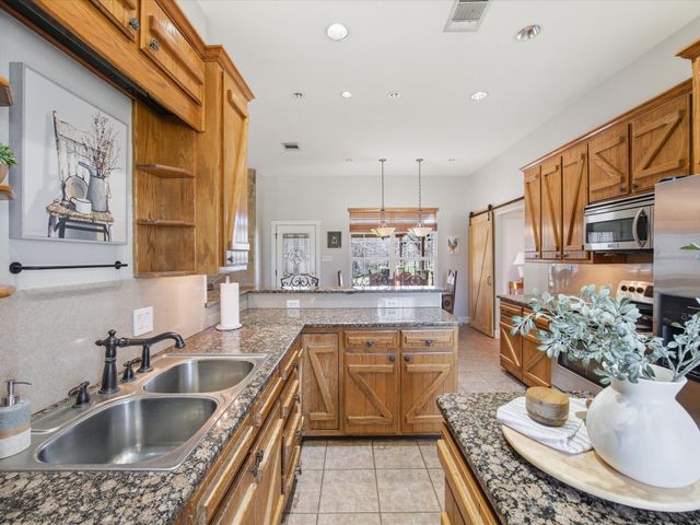 426 County Road 3435, Paradise, TX 76073