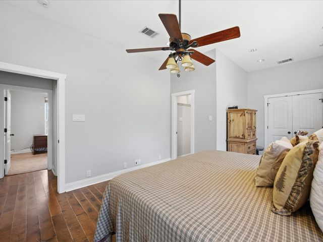 426 County Road 3435, Paradise, TX 76073