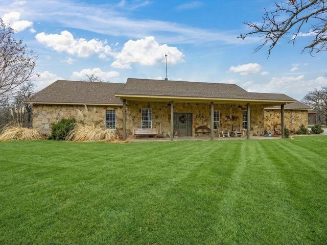 426 County Road 3435, Paradise, TX 76073