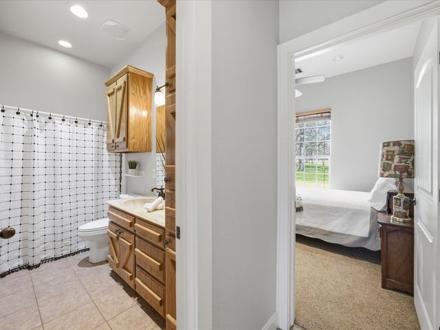 426 County Road 3435, Paradise, TX 76073