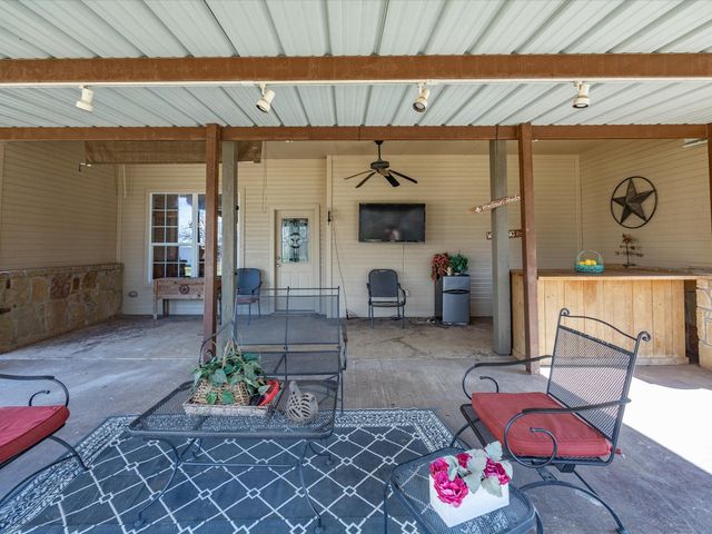426 County Road 3435, Paradise, TX 76073
