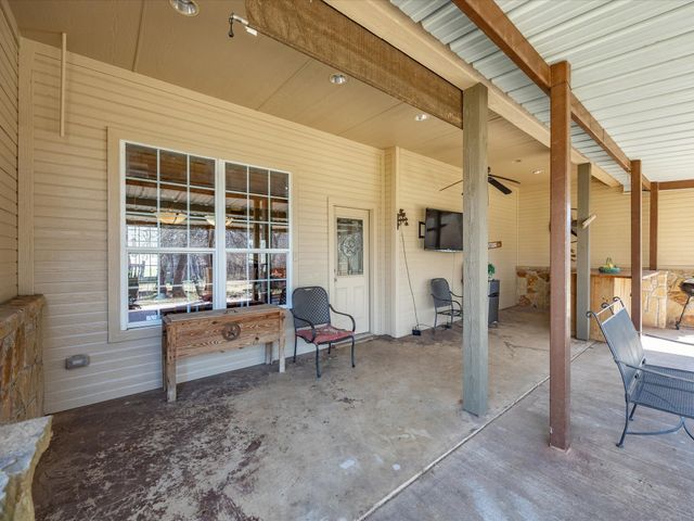 426 County Road 3435, Paradise, TX 76073