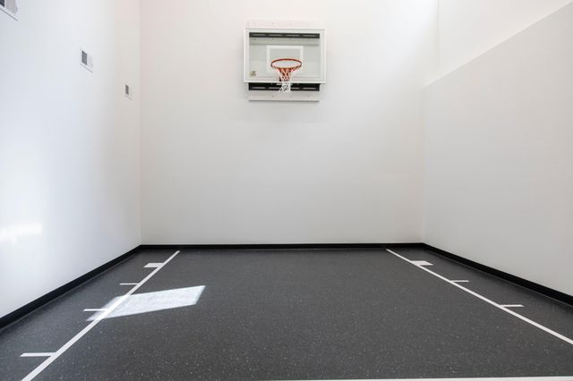 3627 Knightsbridge Trail N, Lake Elmo, MN 55042