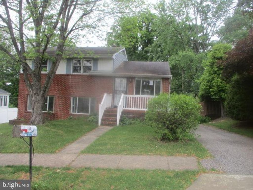 Image 1 of property listing at 9122 ORBITAN RD, Baltimore, MD 21234