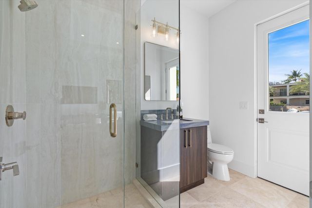 1211 Gulfstream Way, Singer Island, FL 33404