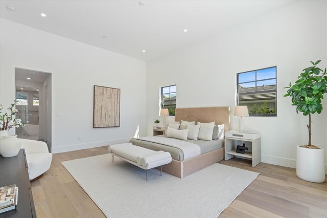 1211 Gulfstream Way, Singer Island, FL 33404