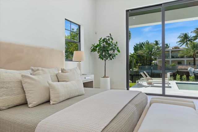 1211 Gulfstream Way, Singer Island, FL 33404