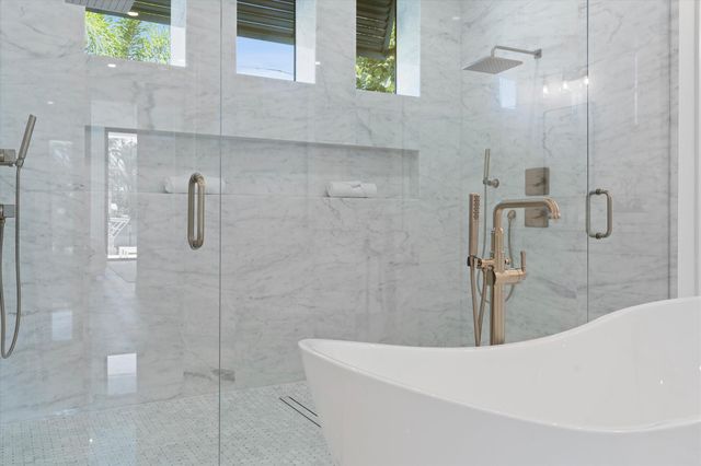 1211 Gulfstream Way, Singer Island, FL 33404