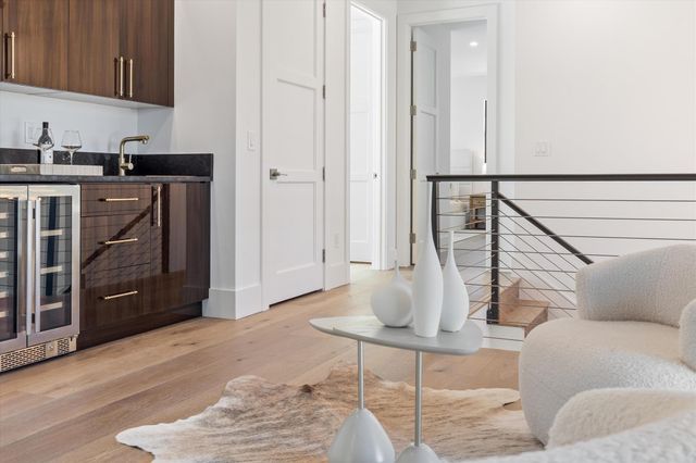 1211 Gulfstream Way, Singer Island, FL 33404