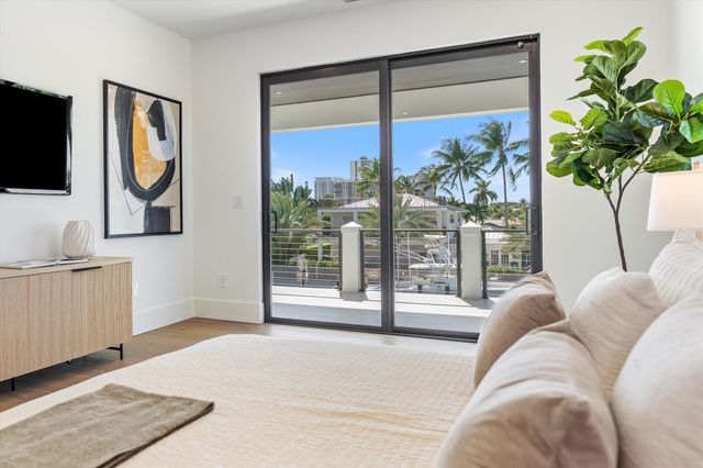 1211 Gulfstream Way, Singer Island, FL 33404