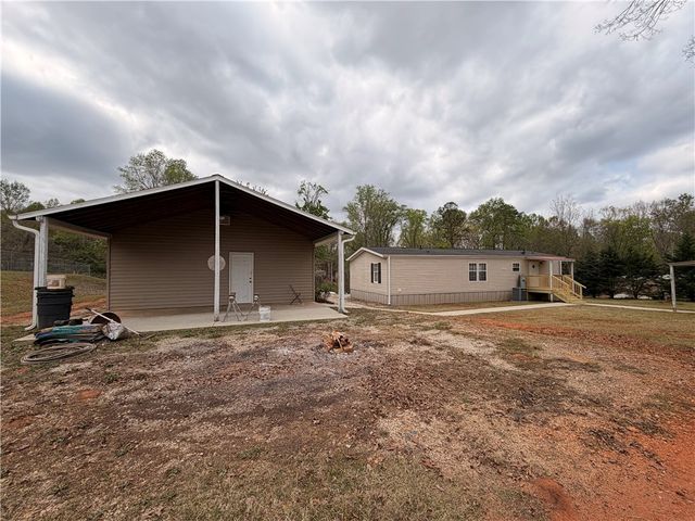 112 Douglas Drive, Seneca, SC 29678