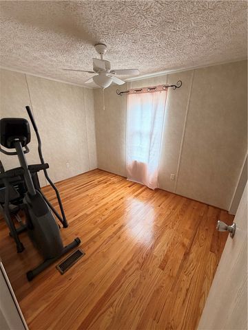 112 Douglas Drive, Seneca, SC 29678