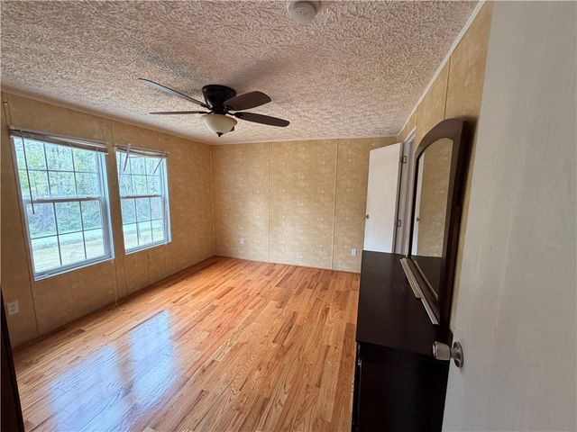 112 Douglas Drive, Seneca, SC 29678