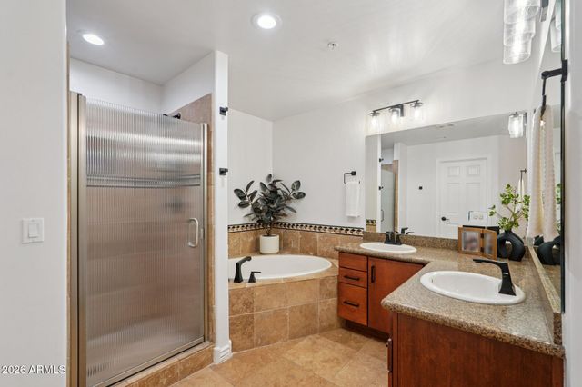 5450 E Deer Valley Drive 1226, Phoenix, AZ 85054