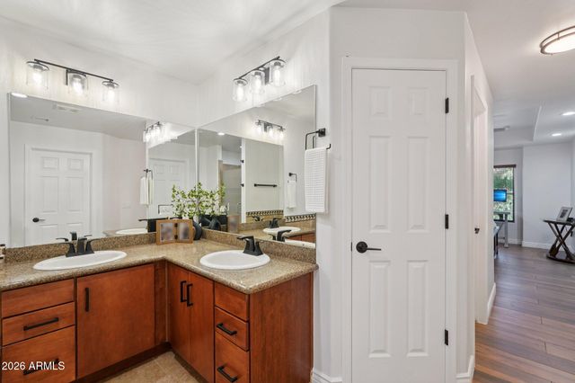 5450 E Deer Valley Drive 1226, Phoenix, AZ 85054