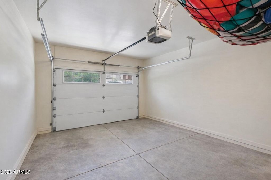 Image 24 of property listing at 5450 E Deer Valley Drive 1226, Phoenix, AZ 85054