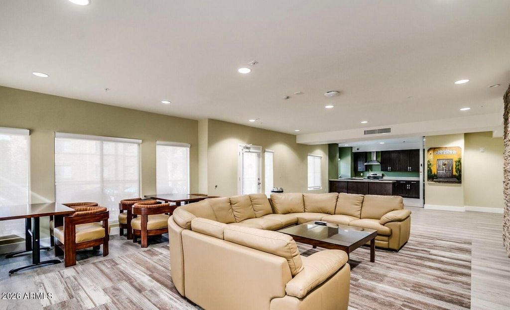 Image 47 of property listing at 5450 E Deer Valley Drive 1226, Phoenix, AZ 85054