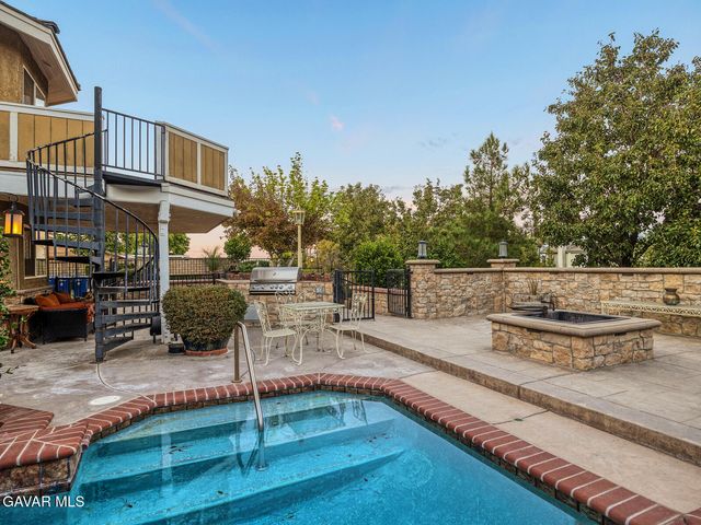 41528 Jacaranda Street, Palmdale, CA 93551