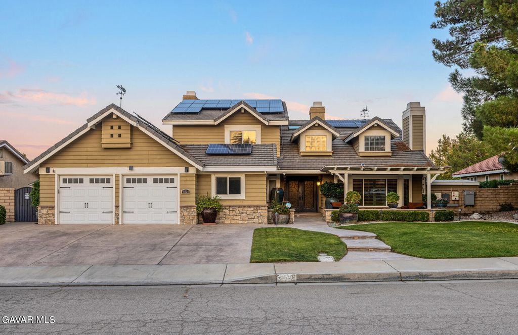 41528 Jacaranda Street, Palmdale, CA 93551