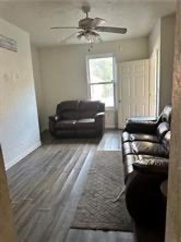 1307-1309 Montier St, Wilkinsburg, PA 15221