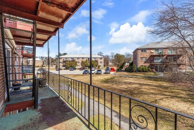 30 Fernview Ave 4, North Andover, MA 01845