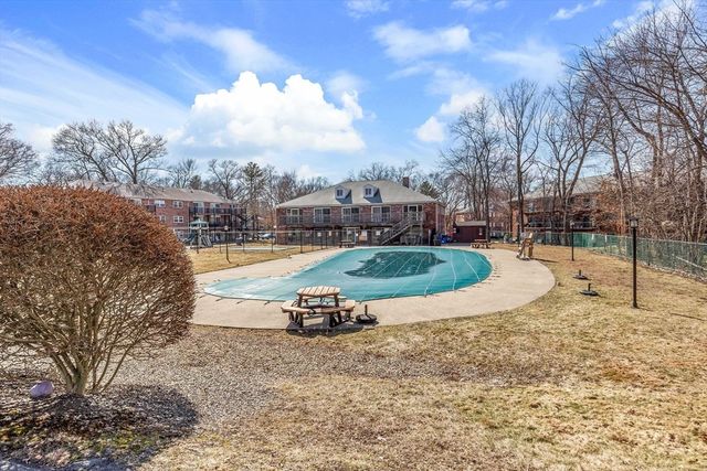 30 Fernview Ave 4, North Andover, MA 01845