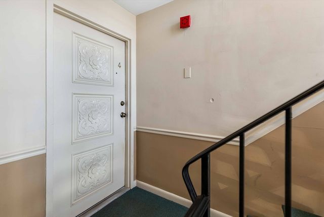 30 Fernview Ave 4, North Andover, MA 01845