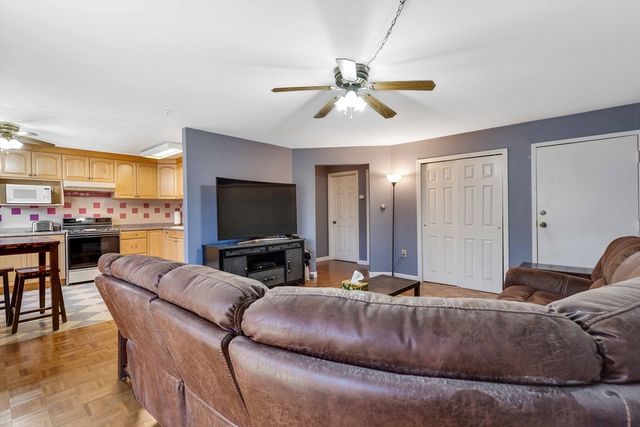 30 Fernview Ave 4, North Andover, MA 01845