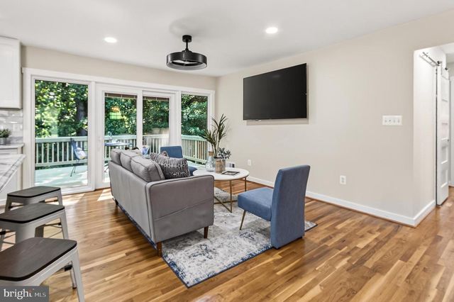 3719 IVYDALE DR, Annandale, VA 22003