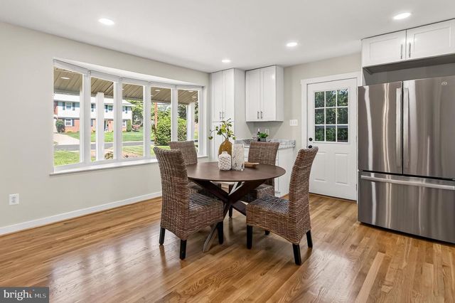 3719 IVYDALE DR, Annandale, VA 22003