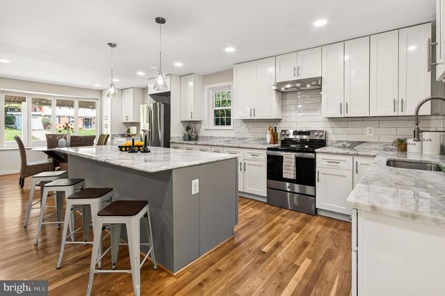 3719 IVYDALE DR, Annandale, VA 22003