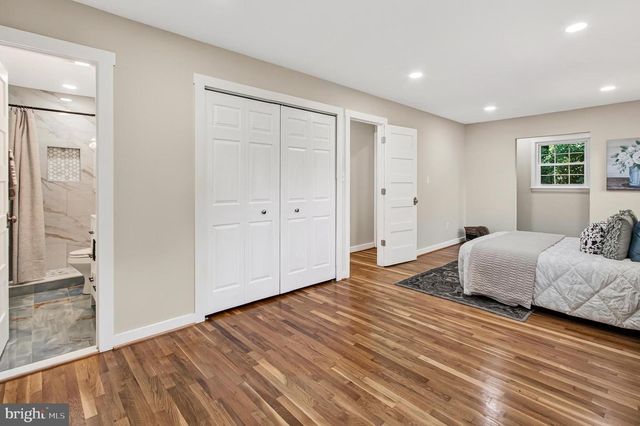 3719 IVYDALE DR, Annandale, VA 22003