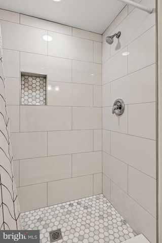 3719 IVYDALE DR, Annandale, VA 22003