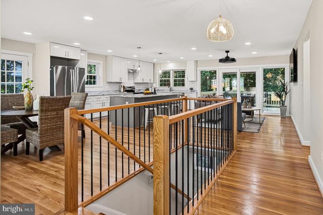 3719 IVYDALE DR, Annandale, VA 22003