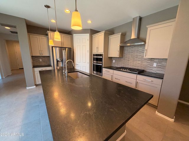 4024 N COTTONWOOD Drive, Florence, AZ 85132