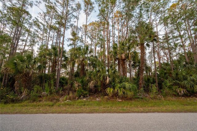 KAMSLER AVENUE, North Port, FL 34286