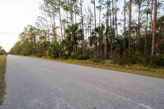 KAMSLER AVENUE, North Port, FL 34286