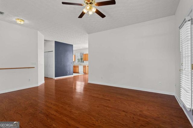 196 Swanee Lane, Woodstock, GA 30188
