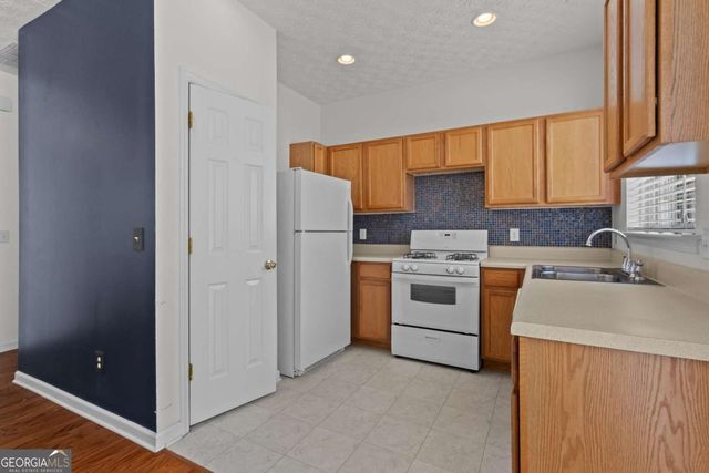 196 Swanee Lane, Woodstock, GA 30188