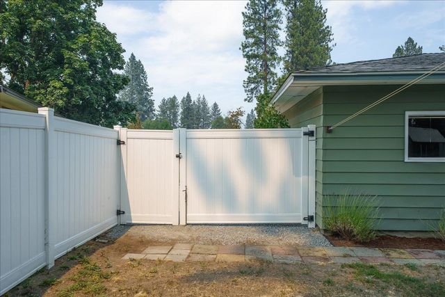 12712 E Saltese Rd, Spokane Valley, WA 99216